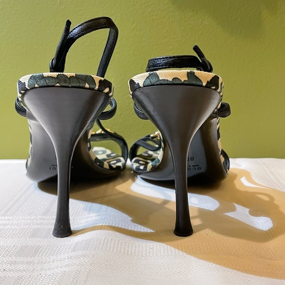 Gucci Printed Black Leather 4” Stiletto Heeled Sandal - 8 - Picture 6 of 14